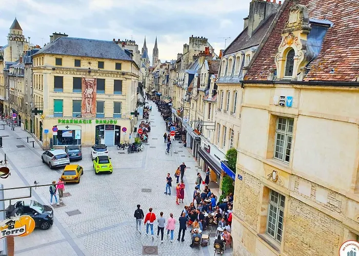 La Plume De Malherbe - Parking - Coup De Coeur *